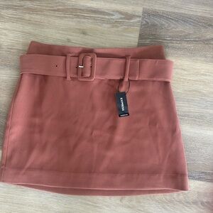 Express Mini Skirt with belt